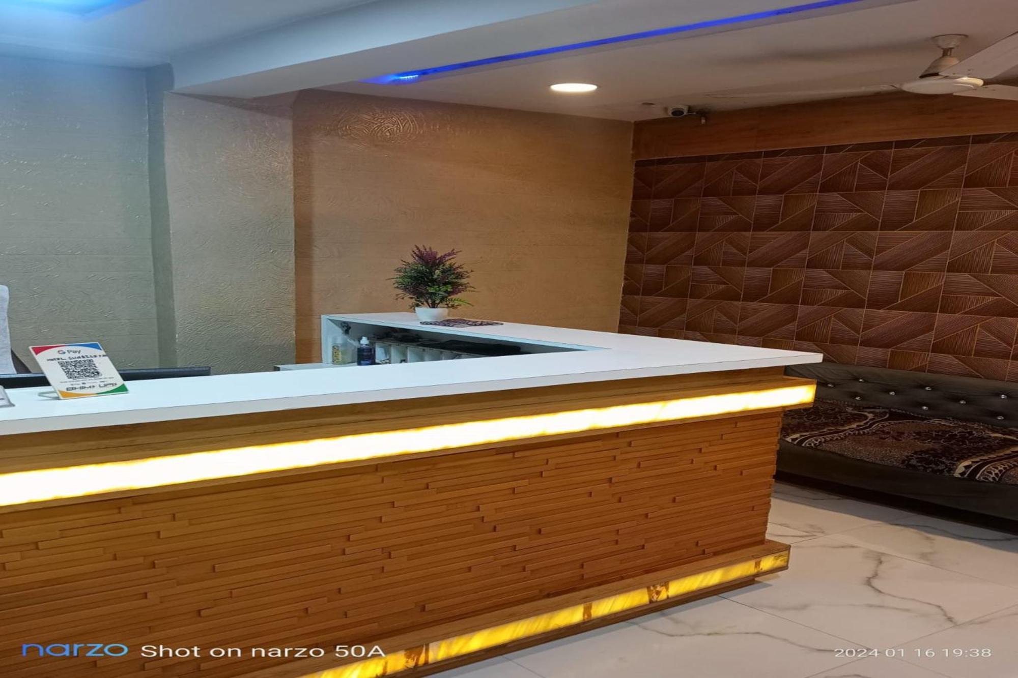 Hotel New Lake View Ahmedabad Buitenkant foto